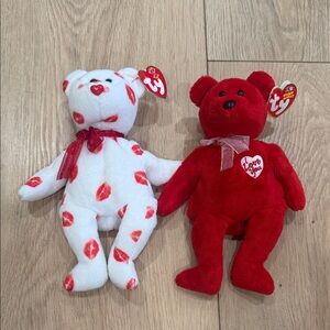 TY Beanie Baby Valentine Bear Bundle 2000 & 2003 Kiss Me I Love You Plush Lot
